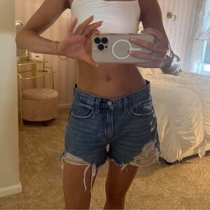 Abercrombie & Fitch Mid-Rise Boyfriend Short
